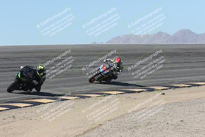 media/Oct-13-2025-Moto Forza (Mon) [[a66d839500]]/3-B Group/Session 2 (Bowl)/